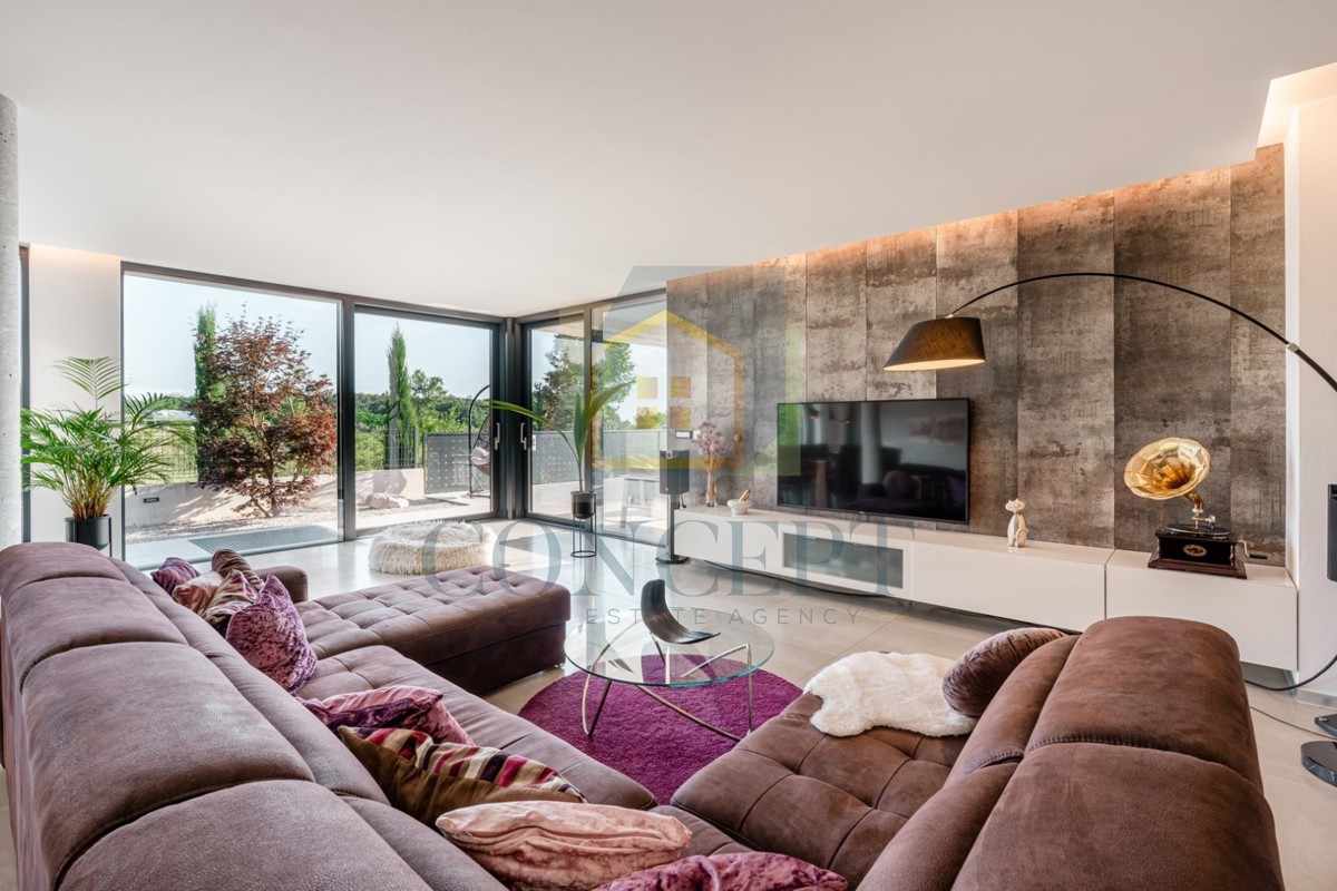 Poreč, dintorni, Villa di lusso con vista panoramica sul mare, 10 km dal mare