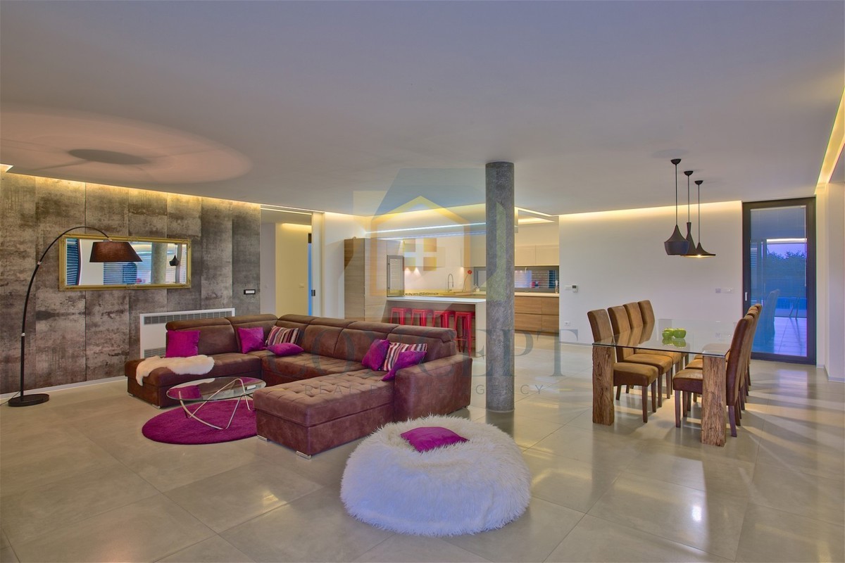 Poreč, dintorni, Villa di lusso con vista panoramica sul mare, 10 km dal mare