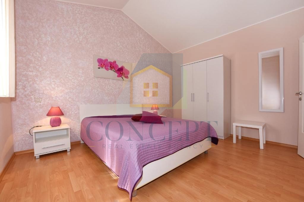 Poreč, dintorni, Casa indipendente con piscina in posizione tranquilla, a 19 km dal mare