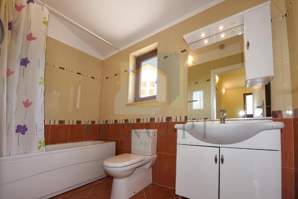 Poreč, dintorni, Casa indipendente con piscina in posizione tranquilla, a 19 km dal mare