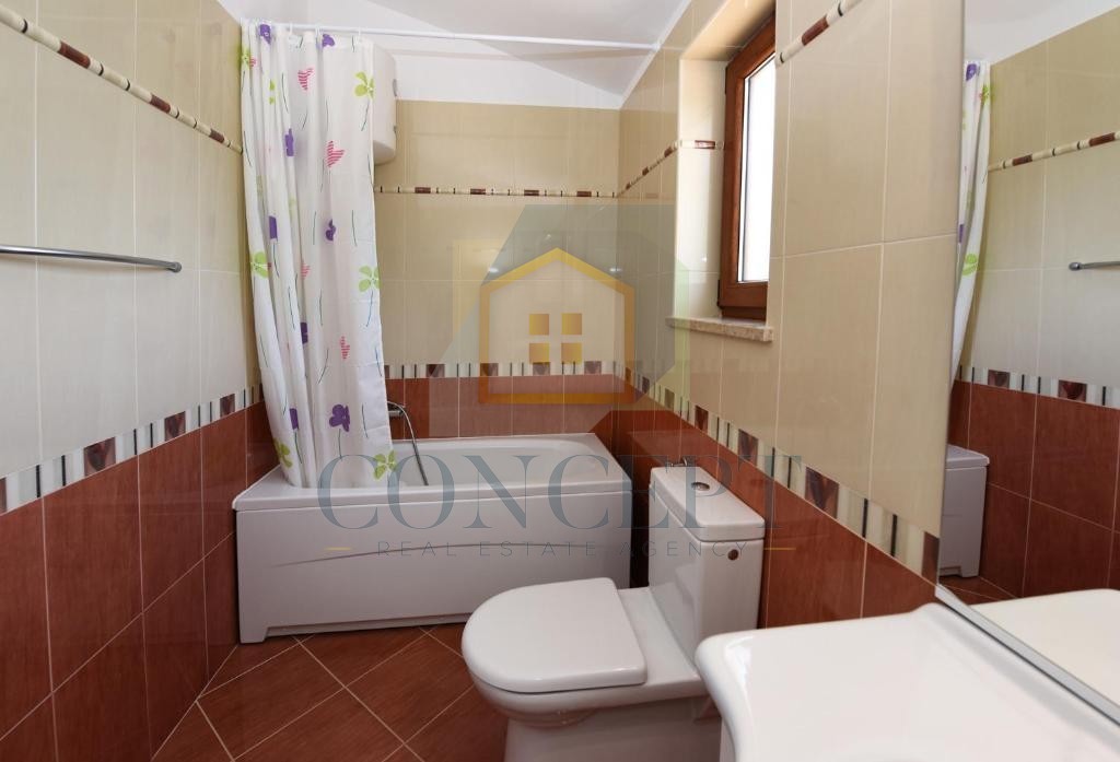 Poreč, dintorni, Casa indipendente con piscina in posizione tranquilla, a 19 km dal mare