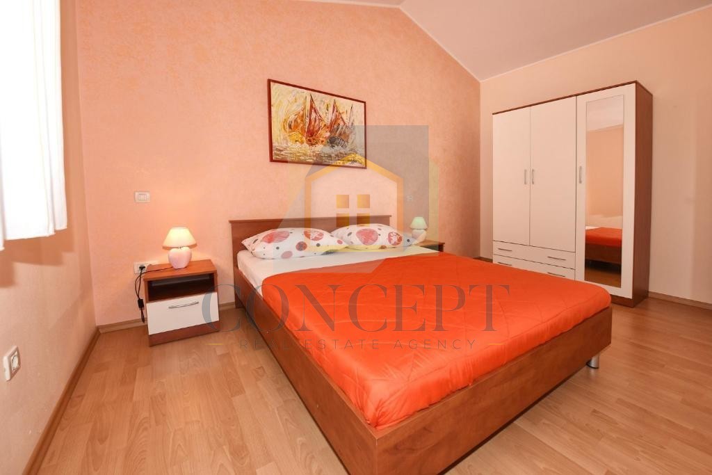 Poreč, dintorni, Casa indipendente con piscina in posizione tranquilla, a 19 km dal mare