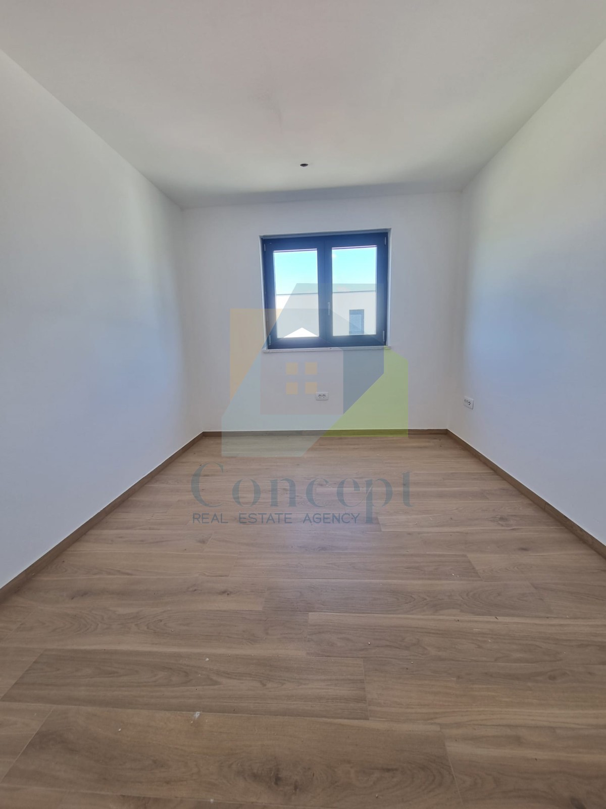 Poreč, dintorni, Appartamento al 1° piano di nuova costruzione, 11 km dal mare