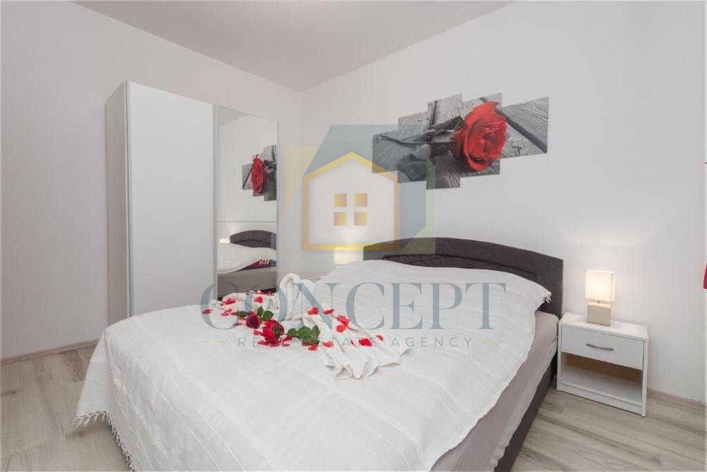 Poreč, dintorni, Appartamento suddiviso in due unità abitative, 8 km dal mare