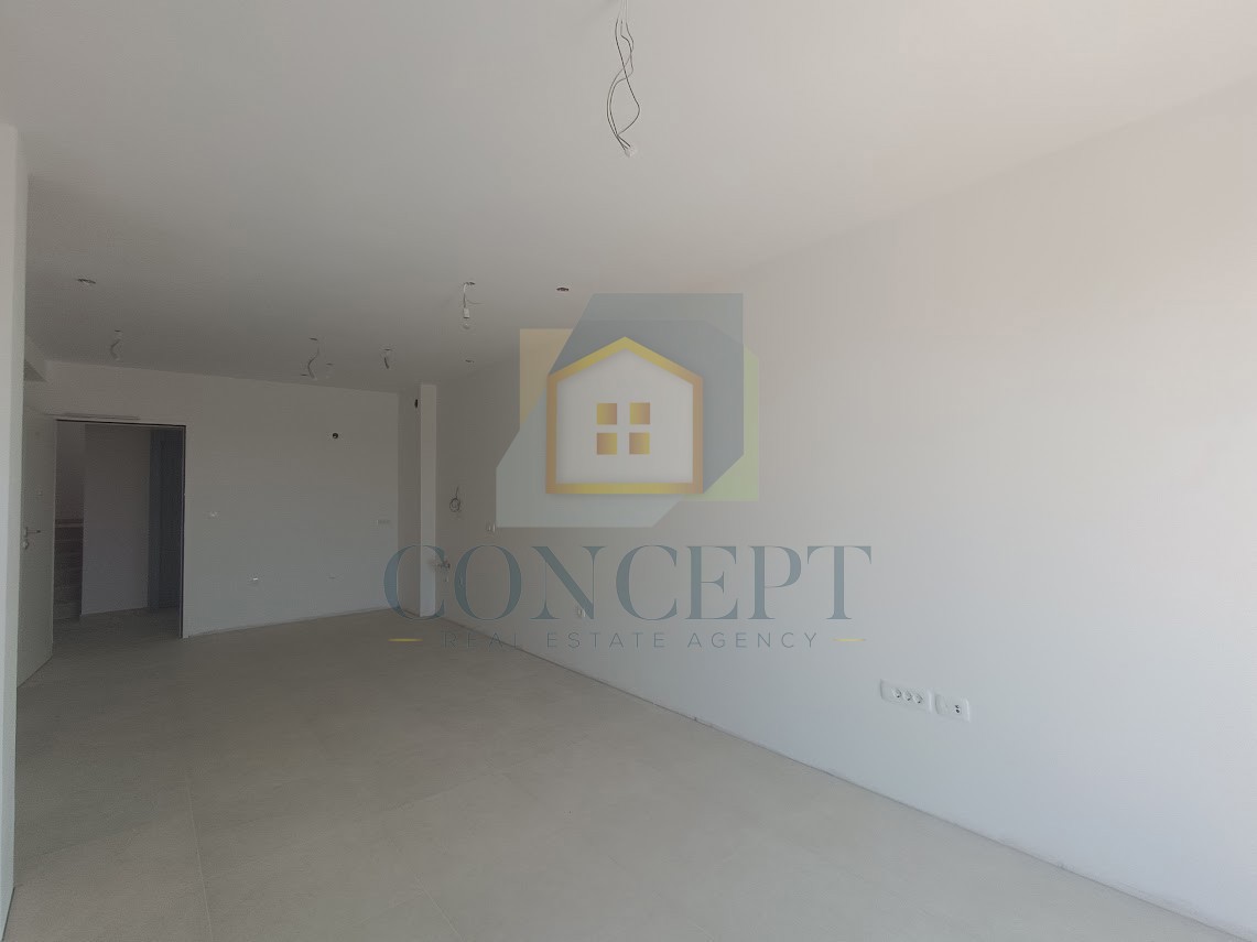 Poreč, dintorni, Appartamento di lusso al 2° piano di una nuova costruzione, 1300 m dal mare.