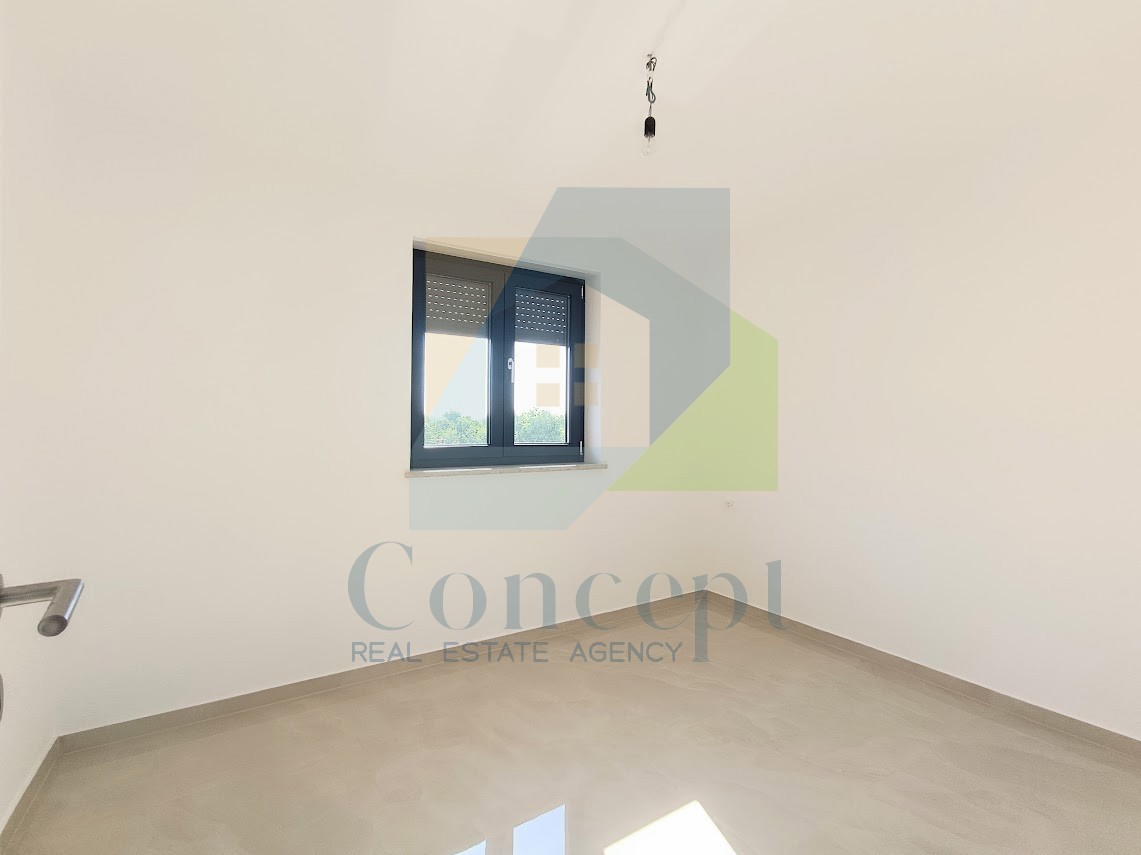 Poreč, dintorni, Appartamento con 2 camere da letto al 1° piano, 3 km dal mare