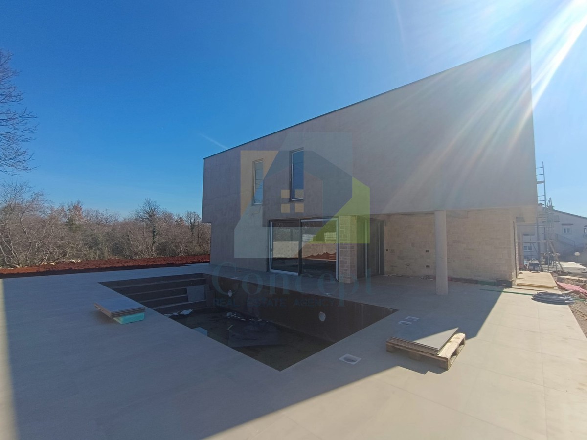 Poreč, Villa di lusso in ottima posizione a 2 km dal mare