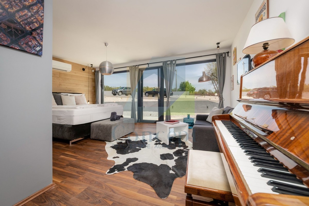 Poreč, dintorni, Moderna Villa con 6 camere da letto su 6271 m2 di terreno