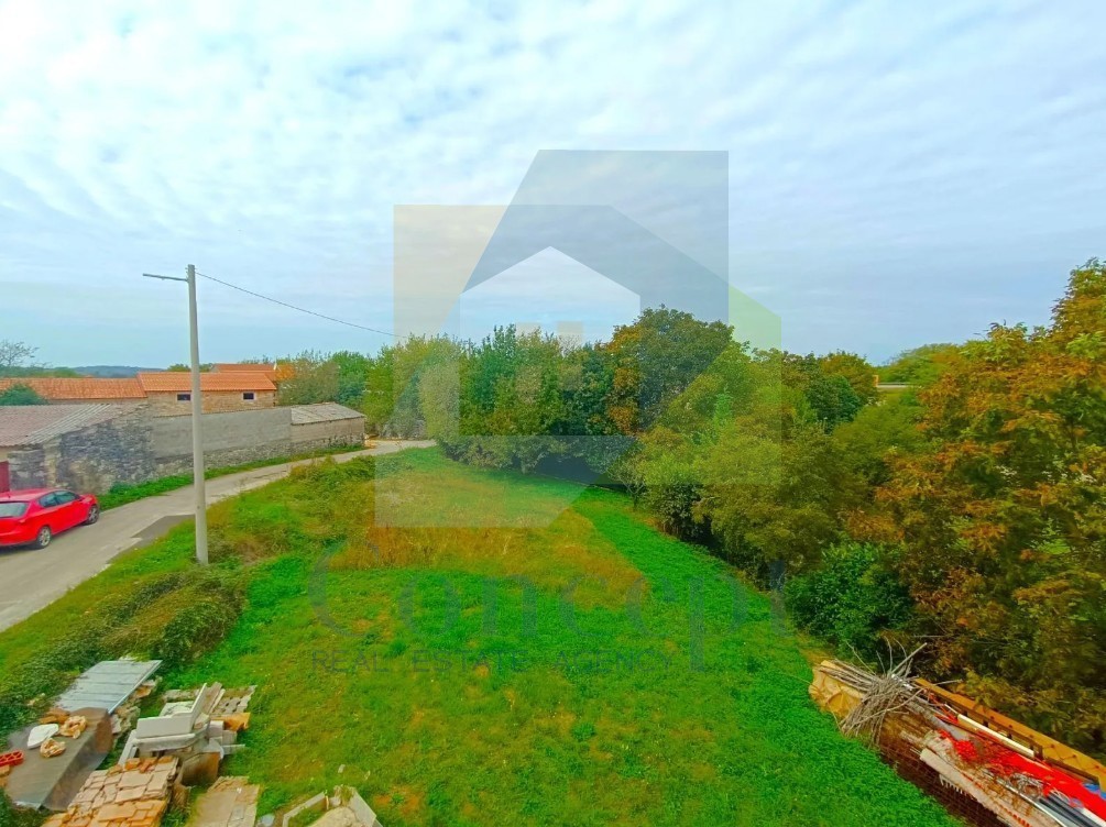 Poreč, dintorni, Casa indipendente con ampio giardino