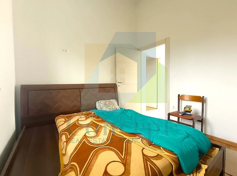 Poreč, dintorni, Casa indipendente con ampio giardino