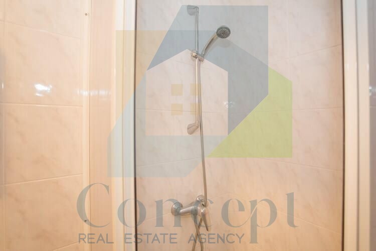 Poreč, Lussuosa posizione, Casa appartamenti a 750 m dal mare