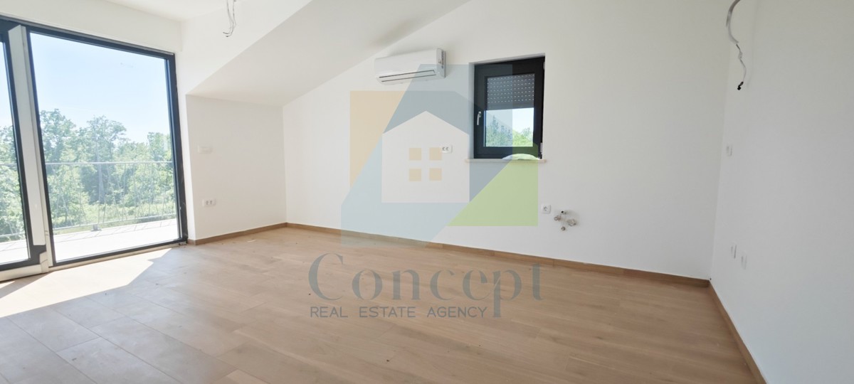 Poreč, dintorni, Appartamento al 2° piano di nuova costruzione, 11 km dal mare