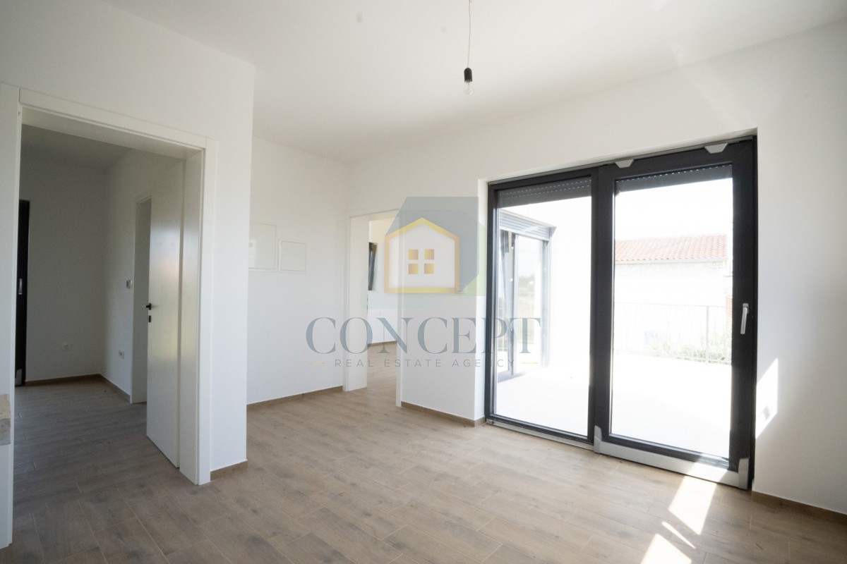 Poreč, dintorni, Moderna doppia casa con piscina, 10 km dal mare