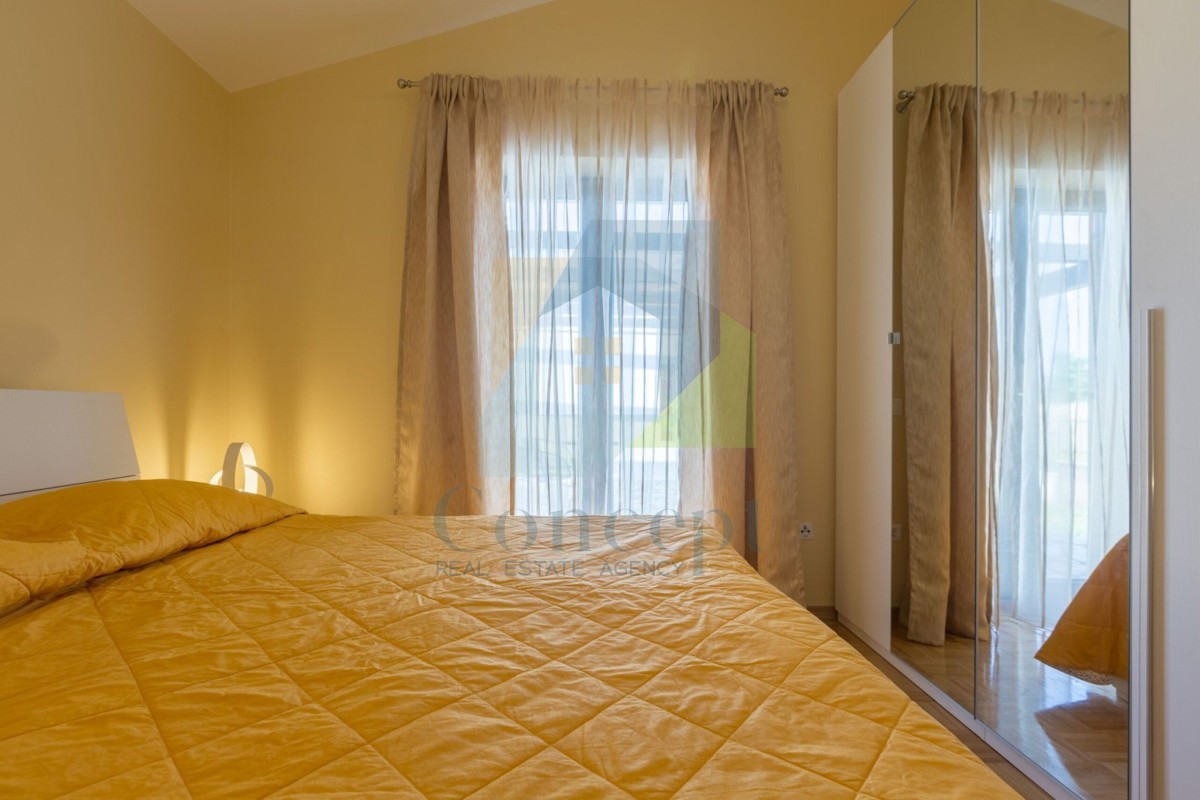 Poreč, dintorni, Villa indipendente con piscina, 10 km dal mare