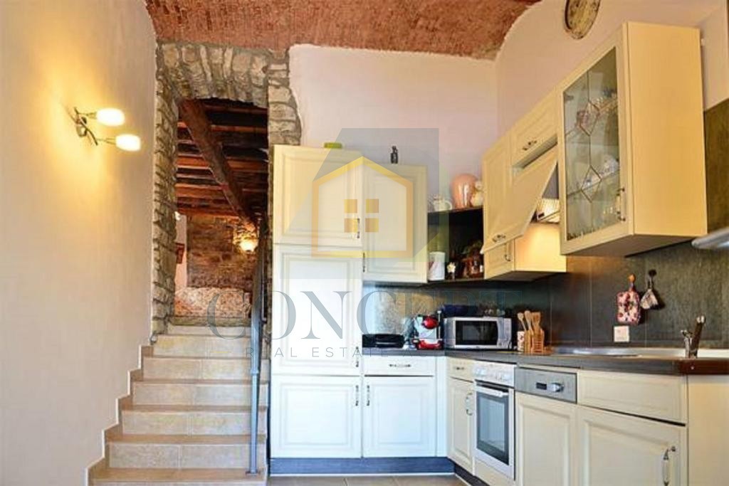 Motovun, dintorni, Prekrasta, villa autoctona con piscina e vista splendida, a 28 km dal mare