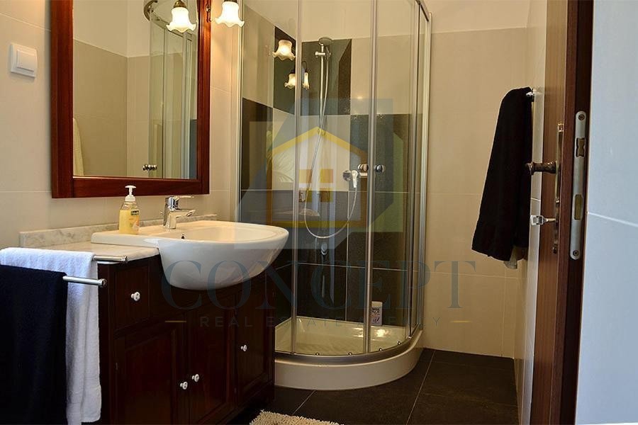 Motovun, dintorni, Prekrasta, villa autoctona con piscina e vista splendida, a 28 km dal mare