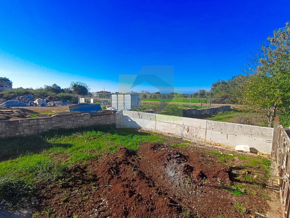 Poreč, dintorni, appartamento su due piani con due camere da letto e giardino