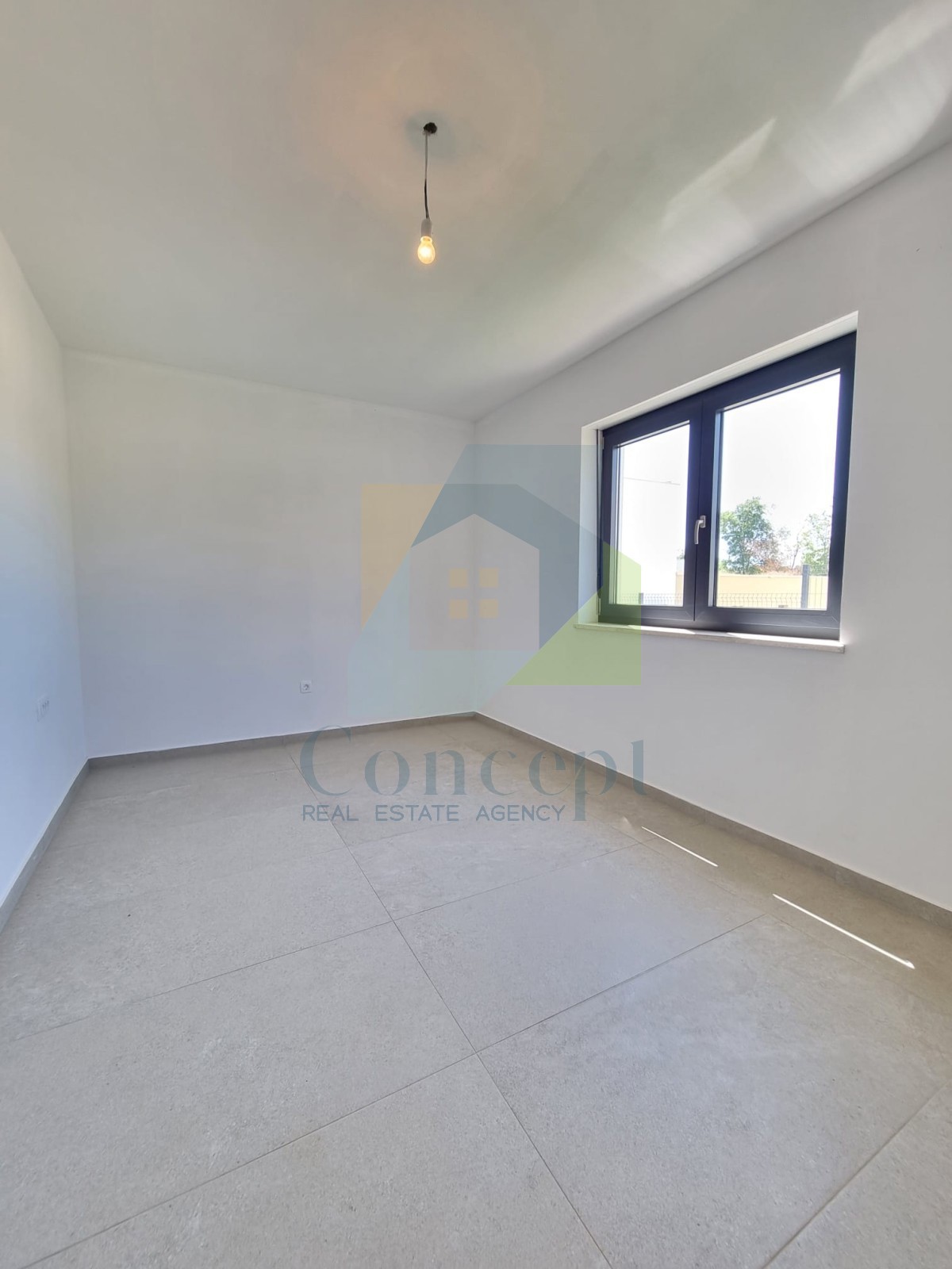 Poreč, dintorni, Appartamento al piano terra con 3 camere da letto e giardino, a 1 km dal mare