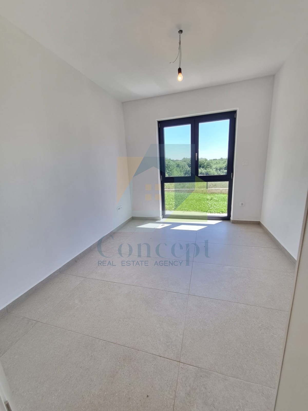 Poreč, dintorni, Appartamento al piano terra con 3 camere da letto e giardino, a 1 km dal mare