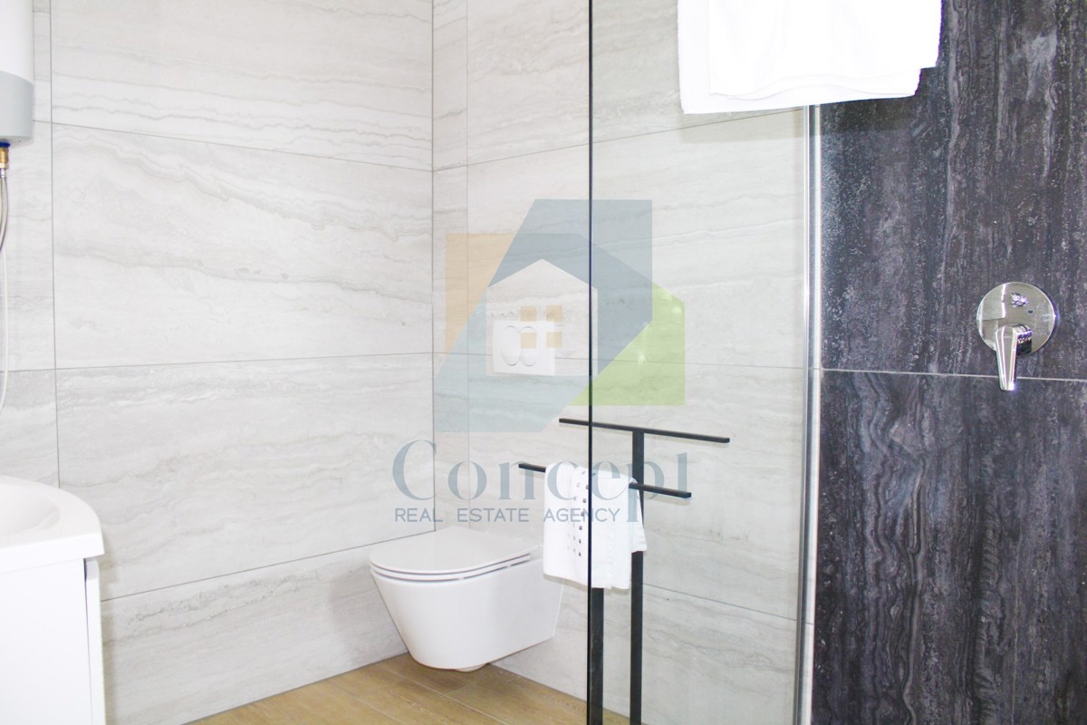 Poreč, dintorni, Appartamento di lusso al secondo piano con vista mare