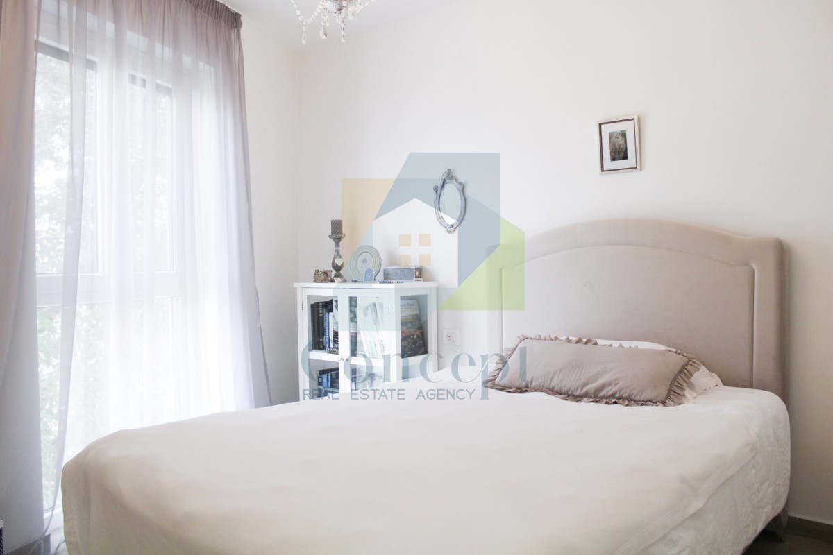 Poreč, dintorni, Appartamento di lusso al secondo piano con vista mare