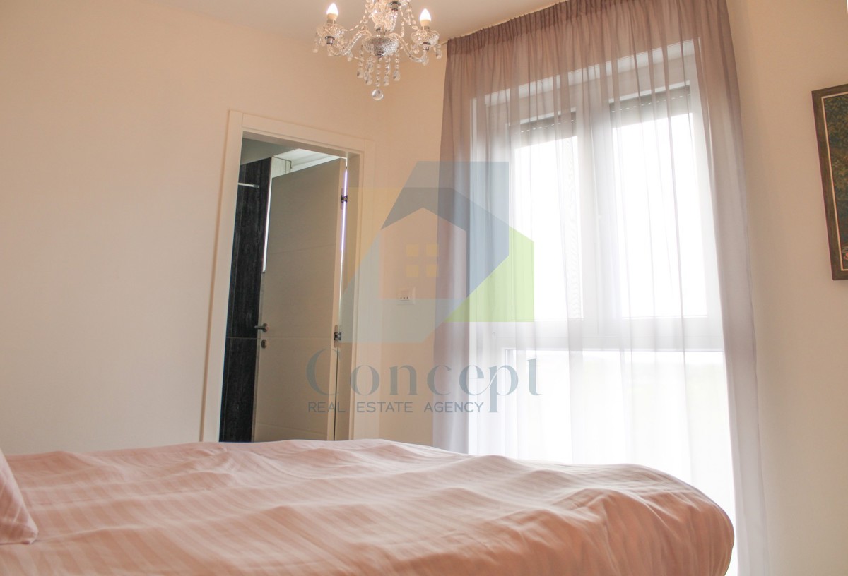 Poreč, dintorni, Appartamento di lusso al secondo piano con vista mare