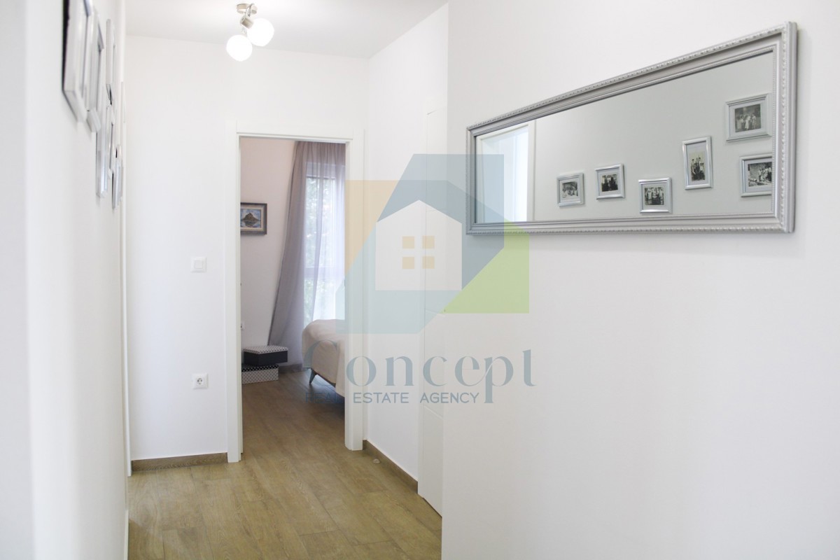 Poreč, dintorni, Appartamento di lusso al secondo piano con vista mare