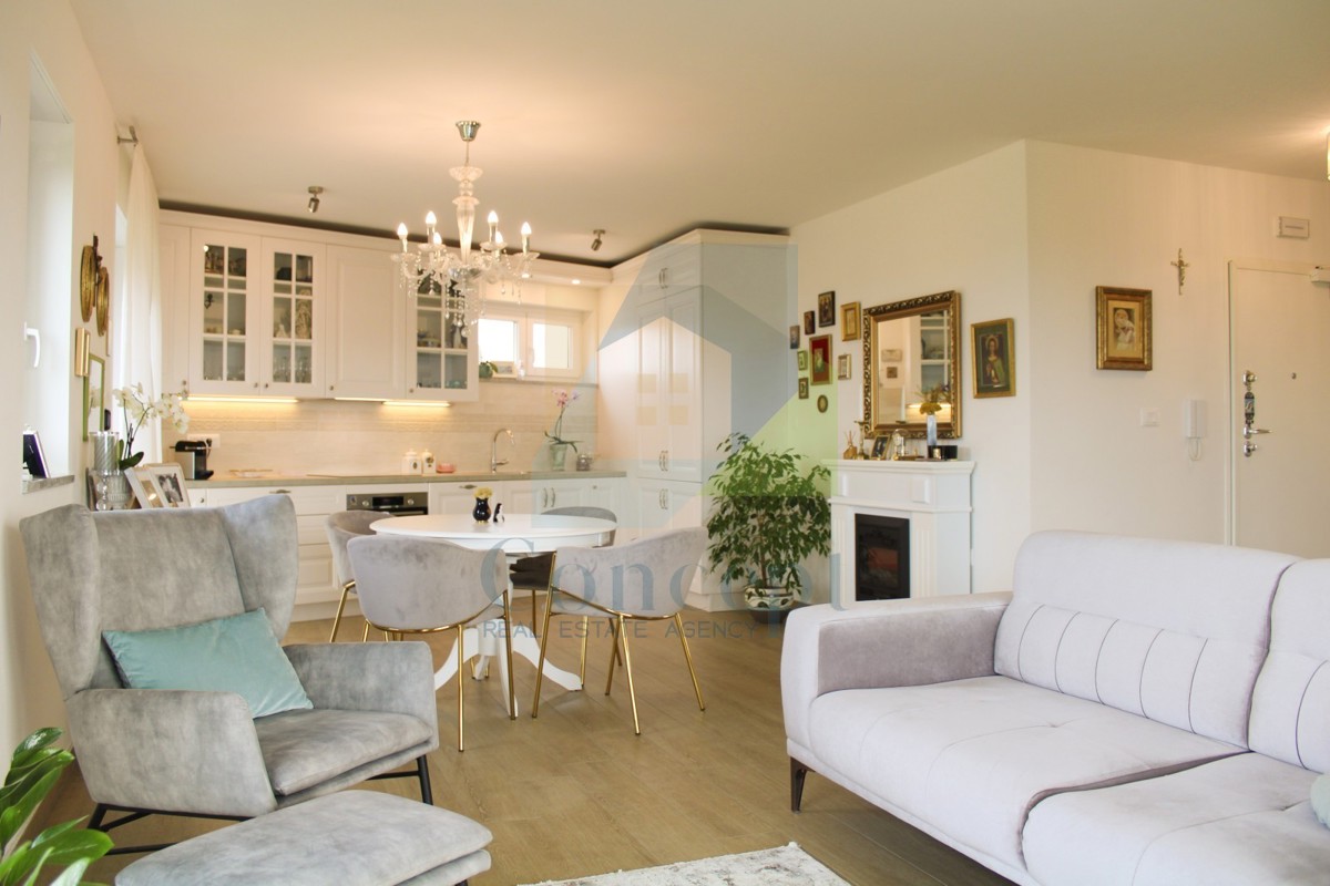 Poreč, dintorni, Appartamento di lusso al secondo piano con vista mare