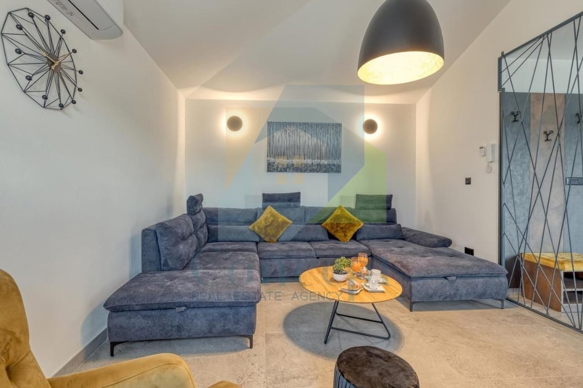 Poreč, Splendida casa con 3 camere da letto a 2 km dal mare