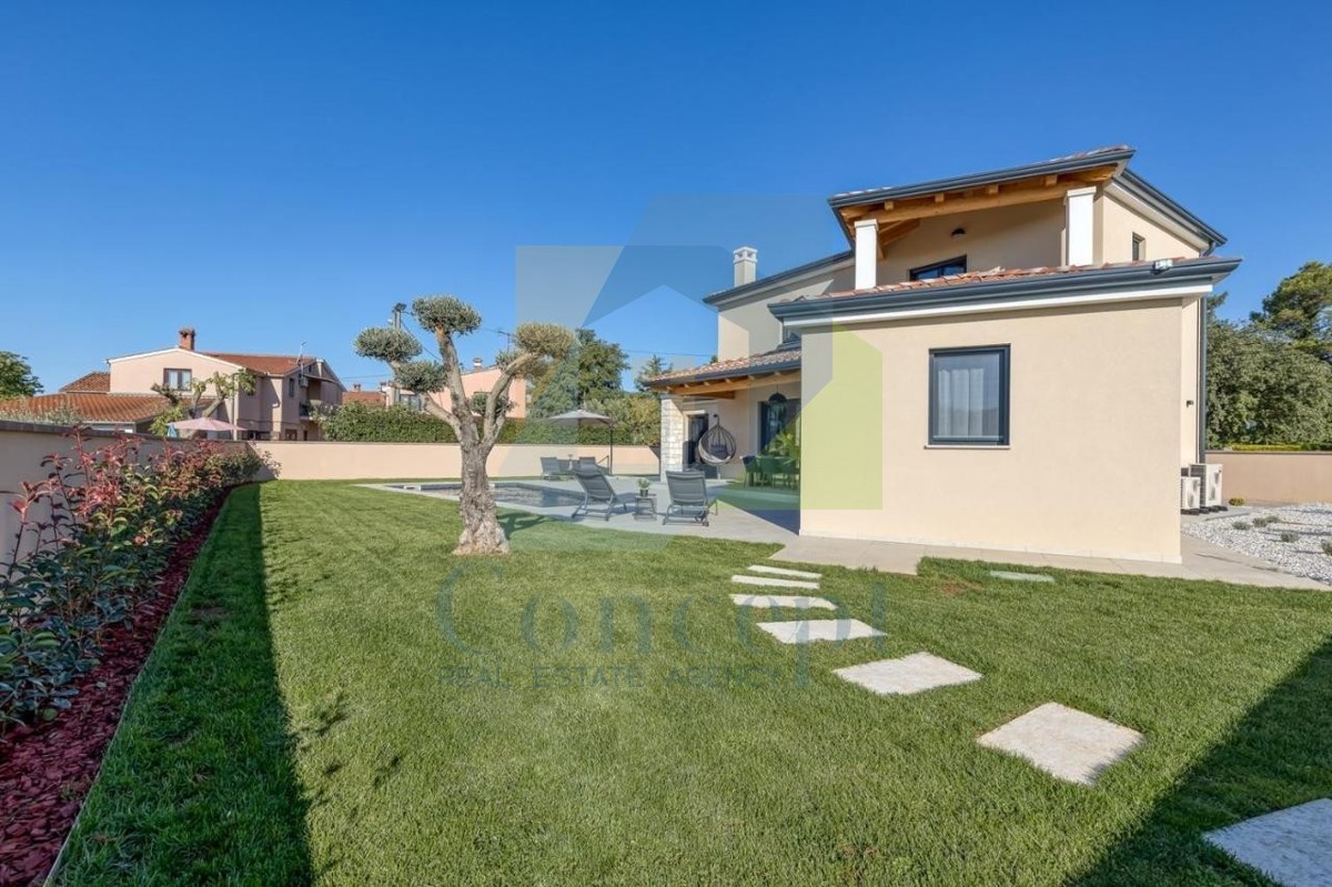 Poreč, Splendida casa con 3 camere da letto a 2 km dal mare