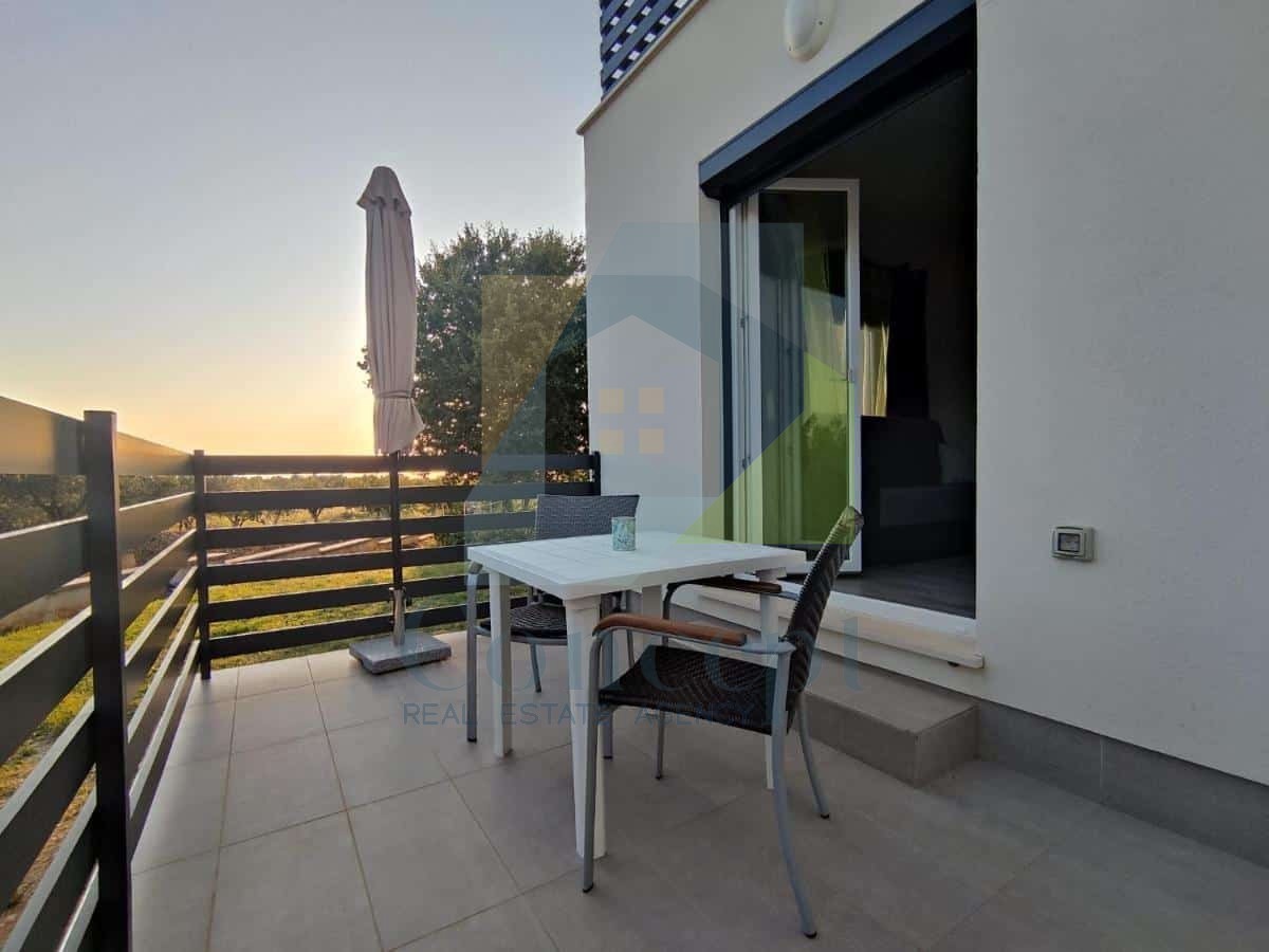 Poreč, dintorni, Moderna casa appartamento con vista mare, 5 km dal mare