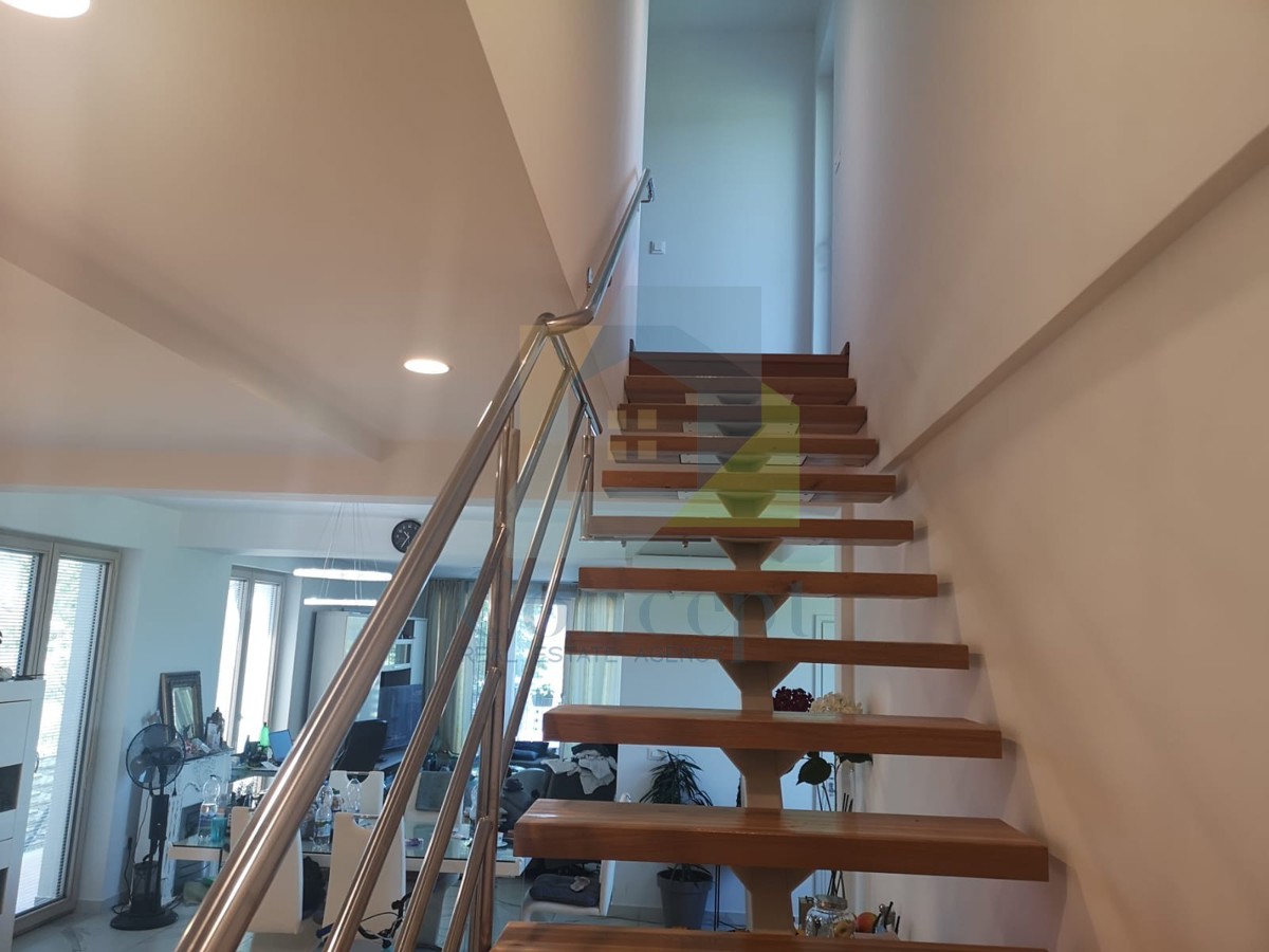 Poreč, dintorni, Moderna casa appartamento con vista mare, 5 km dal mare