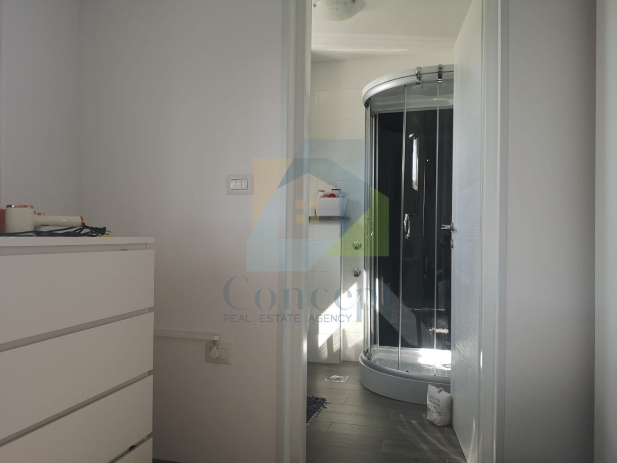 Poreč, dintorni, Moderna casa appartamento con vista mare, 5 km dal mare