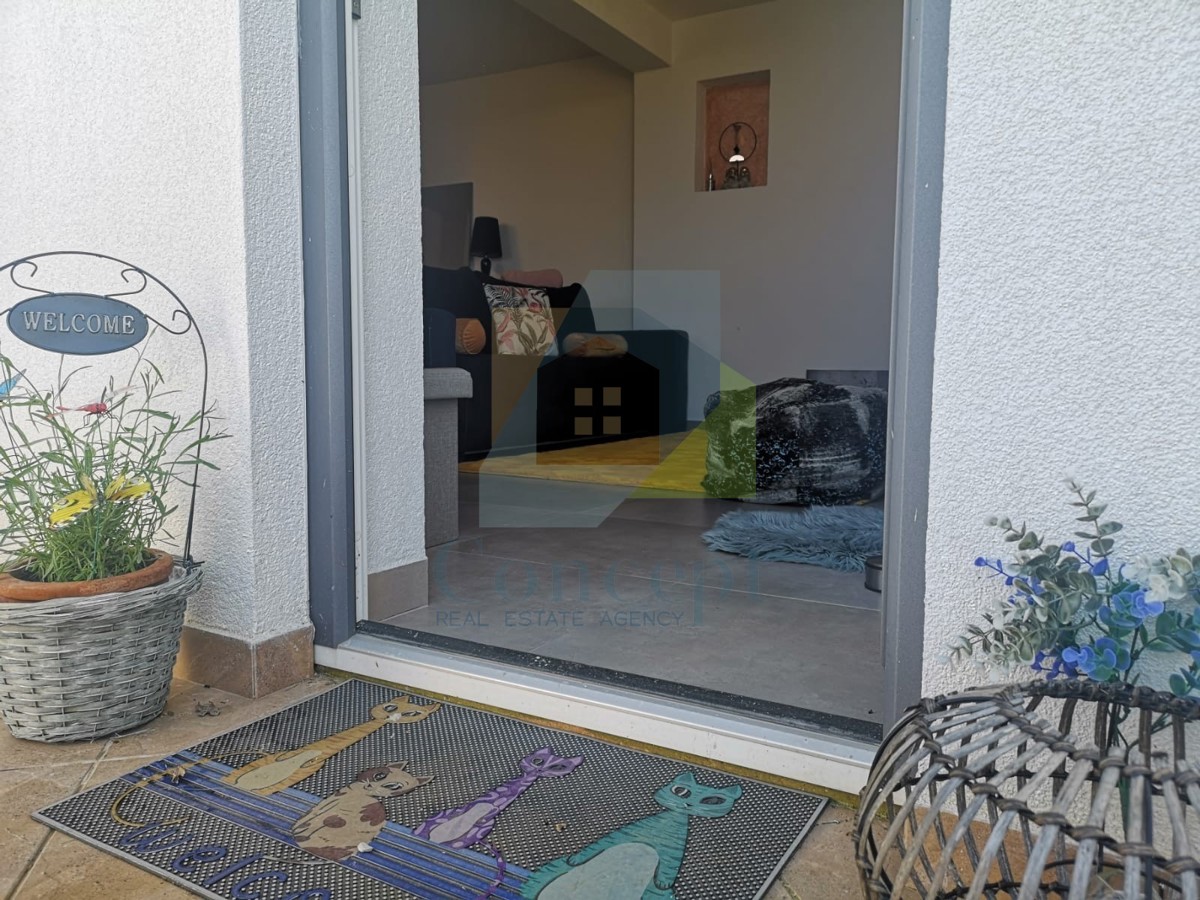 Poreč, dintorni, Moderna casa appartamento con vista mare, 5 km dal mare