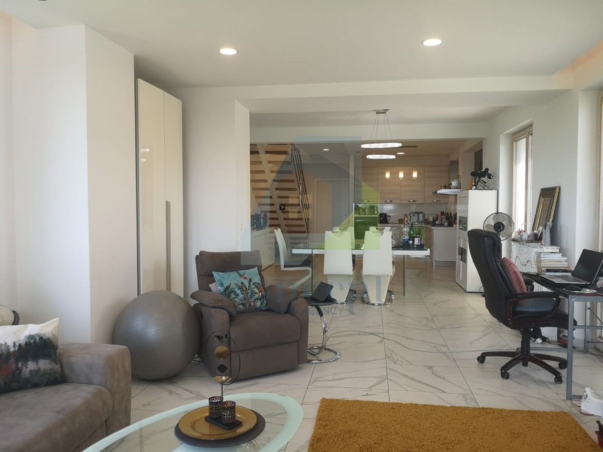 Poreč, dintorni, Moderna casa appartamento con vista mare, 5 km dal mare