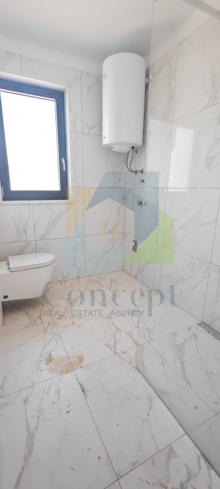 Poreč, dintorni, Appartamento al 1° piano di nuova costruzione, 11 km dal mare