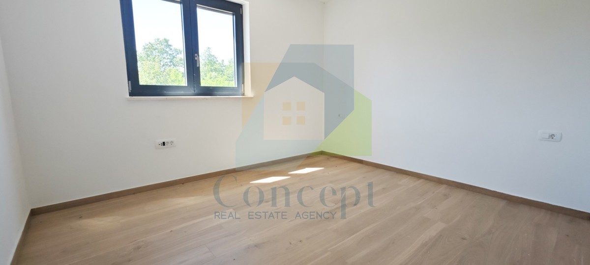 Poreč, dintorni, Appartamento al 1° piano di nuova costruzione, 11 km dal mare