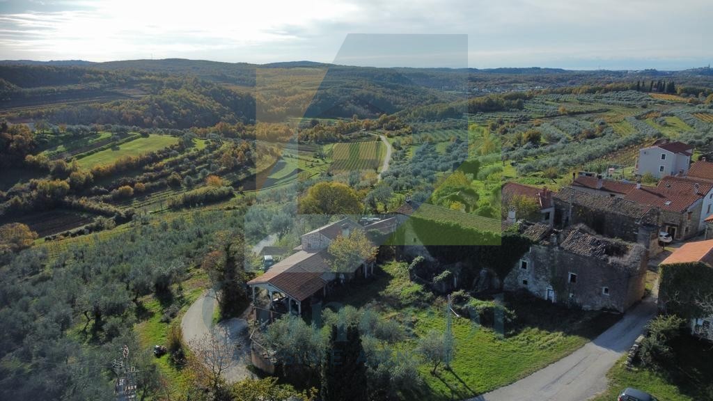 Buje, dintorni, Splendida villa da ristrutturare, OCCASIONE per investitori