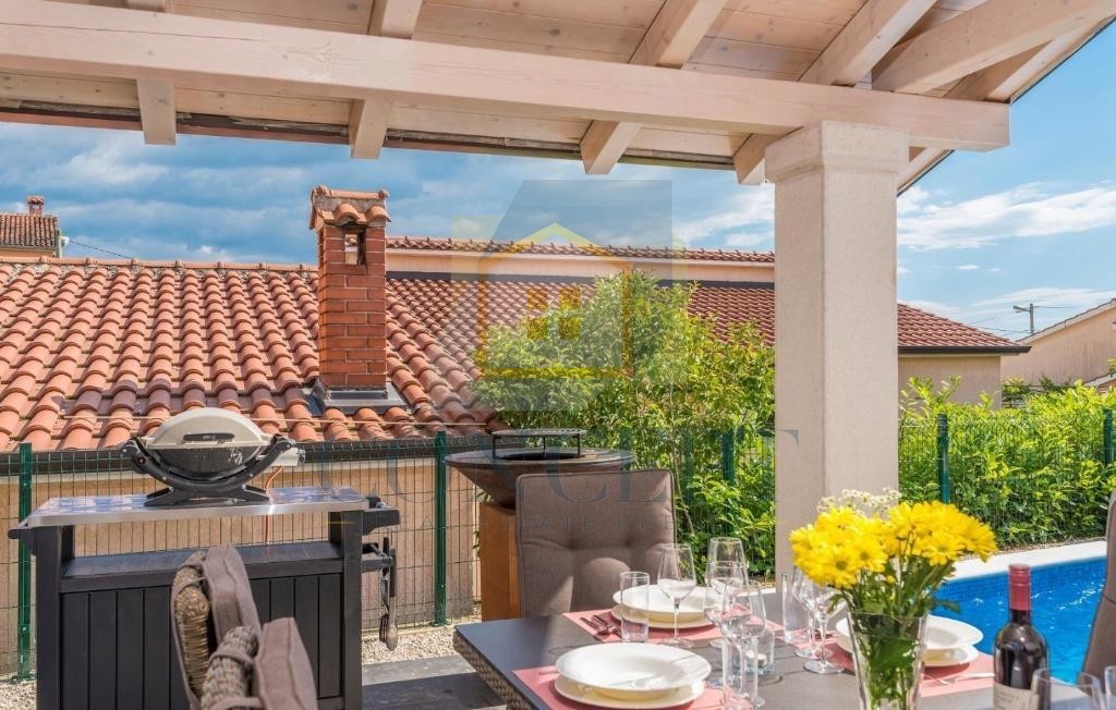 Poreč, dintorni, Casa indipendente al piano terra con 3 camere da letto, a 7 km dal mare