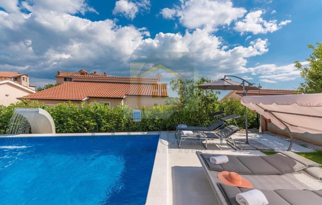 Poreč, dintorni, Casa indipendente al piano terra con 3 camere da letto, a 7 km dal mare