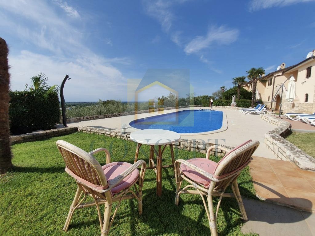 Poreč, dintorni, Casa a schiera con piscina comune, 12 km dal mare