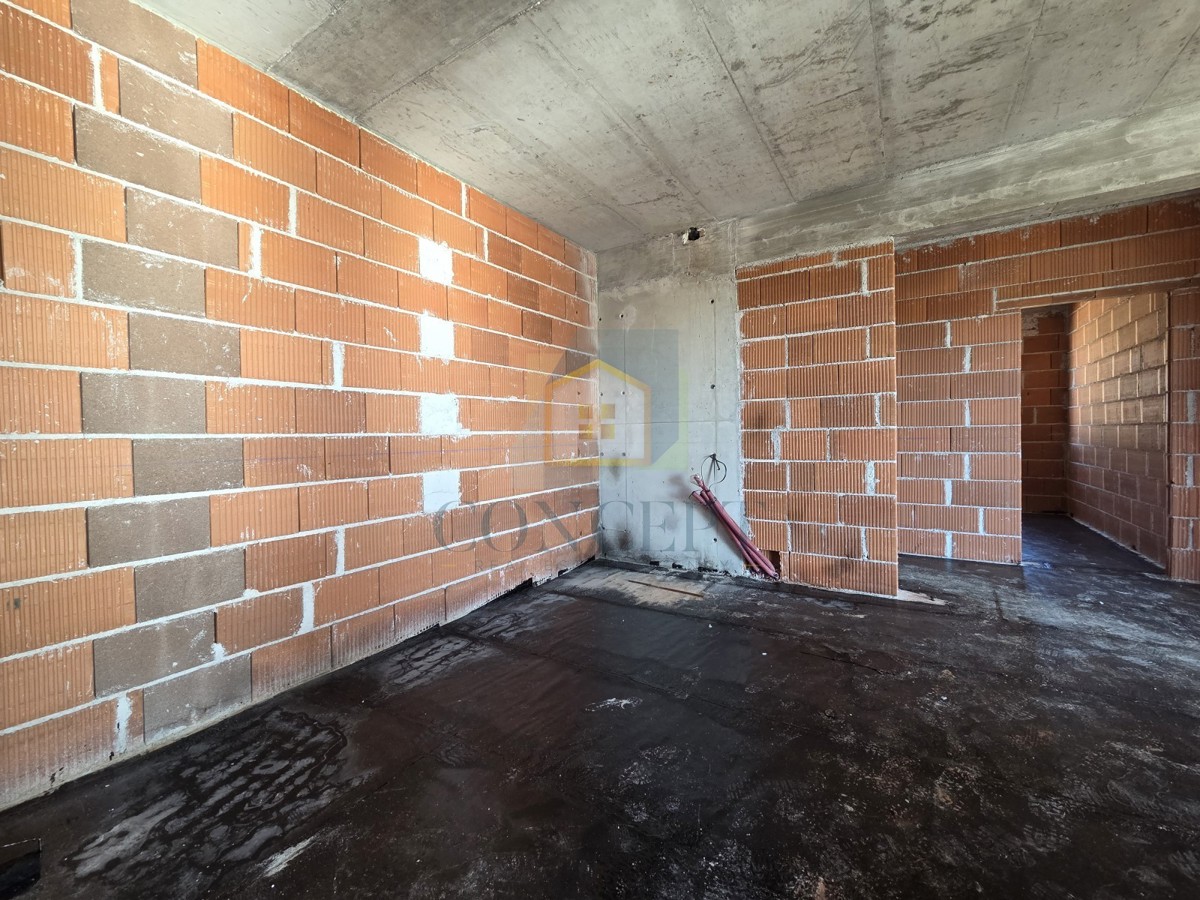 Poreč, dintorni, Appartamento al piano terra con giardino e vista mare, 7 km dal mare