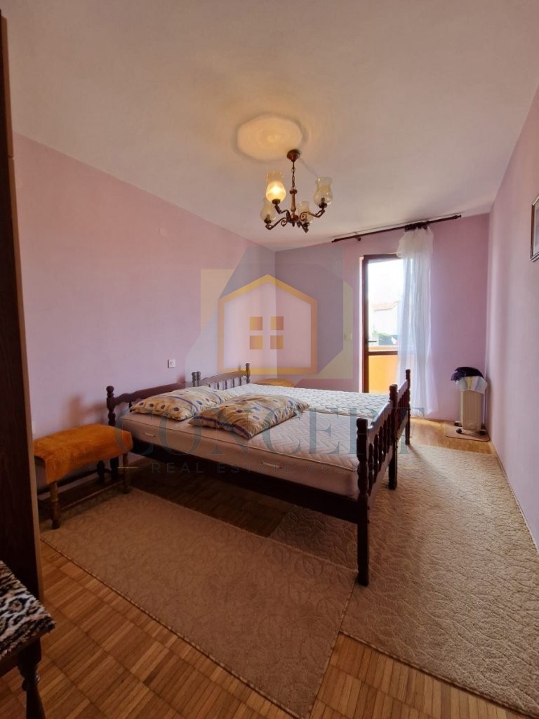 Poreč, dintorni, Casa familiare doppia con giardino, a 2 km dal mare