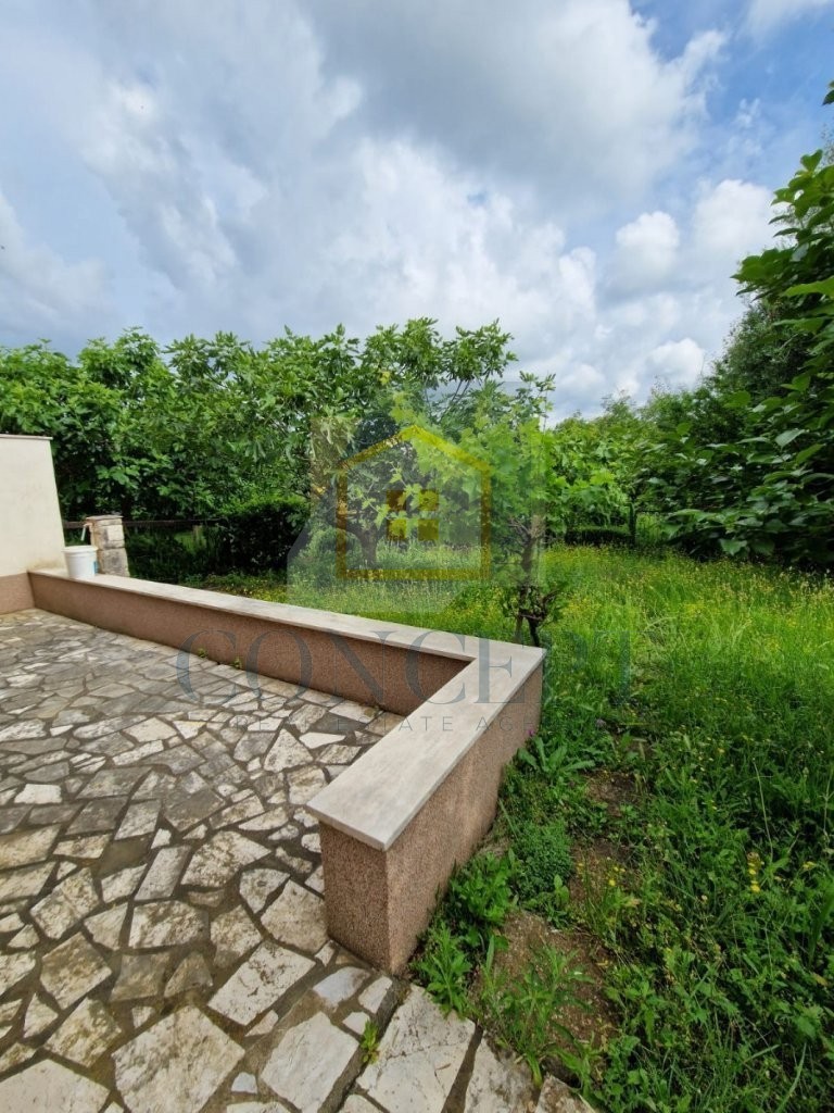 Poreč, dintorni, Casa familiare doppia con giardino, a 2 km dal mare