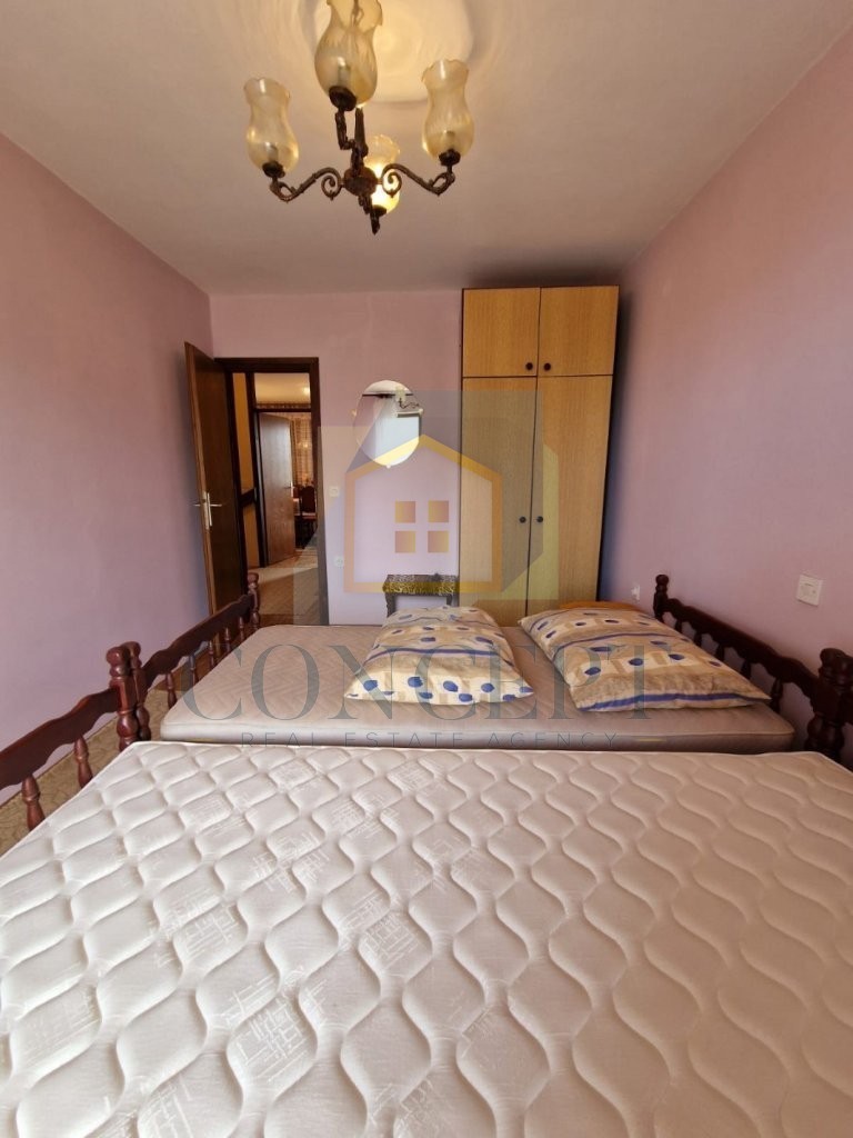 Poreč, dintorni, Casa familiare doppia con giardino, a 2 km dal mare