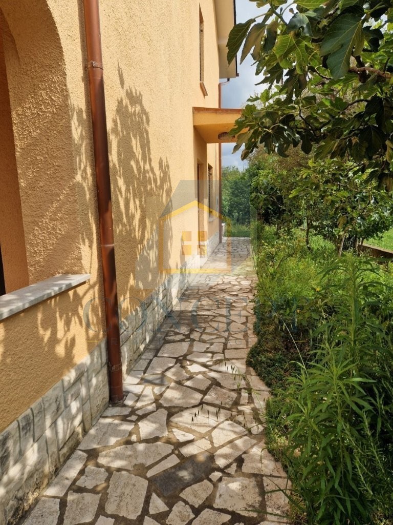 Poreč, dintorni, Casa familiare doppia con giardino, a 2 km dal mare