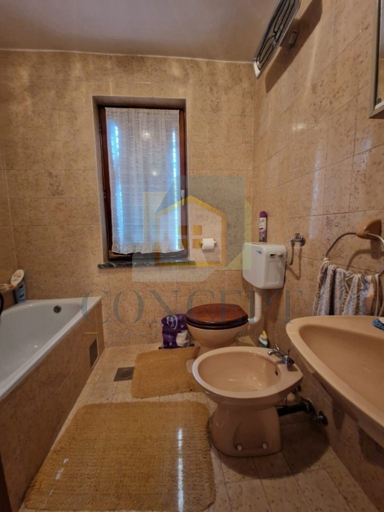 Poreč, dintorni, Casa familiare doppia con giardino, a 2 km dal mare