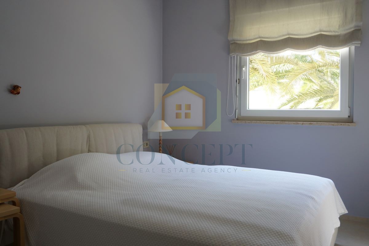 Umag, Crveni Vrh, Appartamento lussuoso e spazioso con due camere da letto nel Skiper Resort, a 50 m dal mare