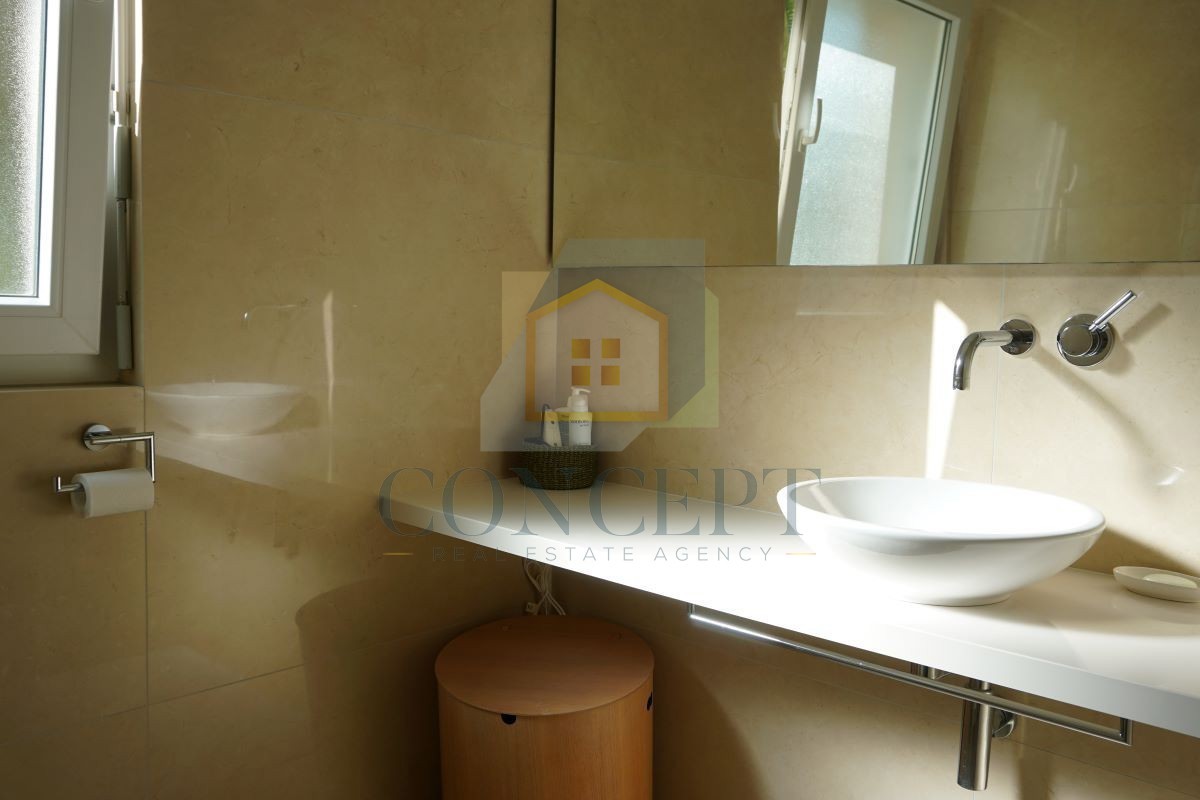 Umag, Crveni Vrh, Appartamento lussuoso e spazioso con due camere da letto nel Skiper Resort, a 50 m dal mare