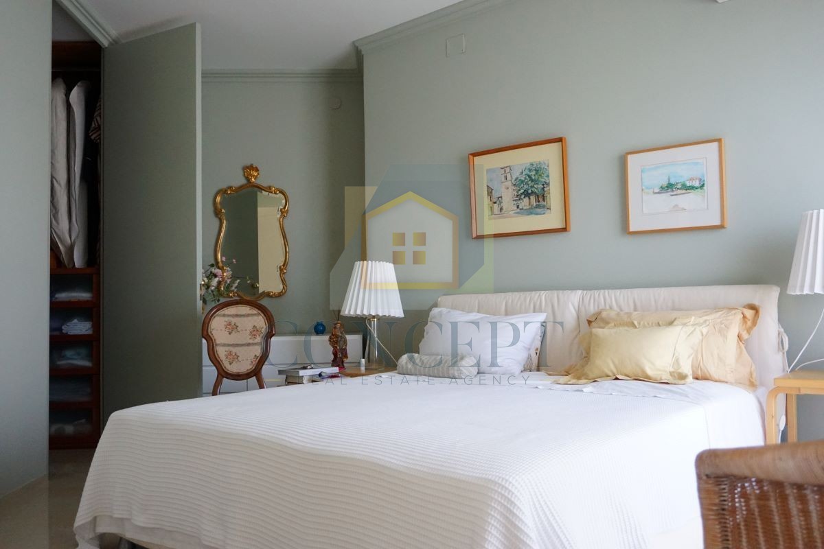 Umag, Crveni Vrh, Appartamento lussuoso e spazioso con due camere da letto nel Skiper Resort, a 50 m dal mare